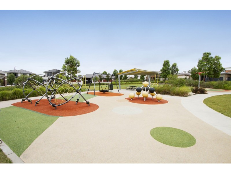 44 Bradbury Street, Moorebank NSW 2170