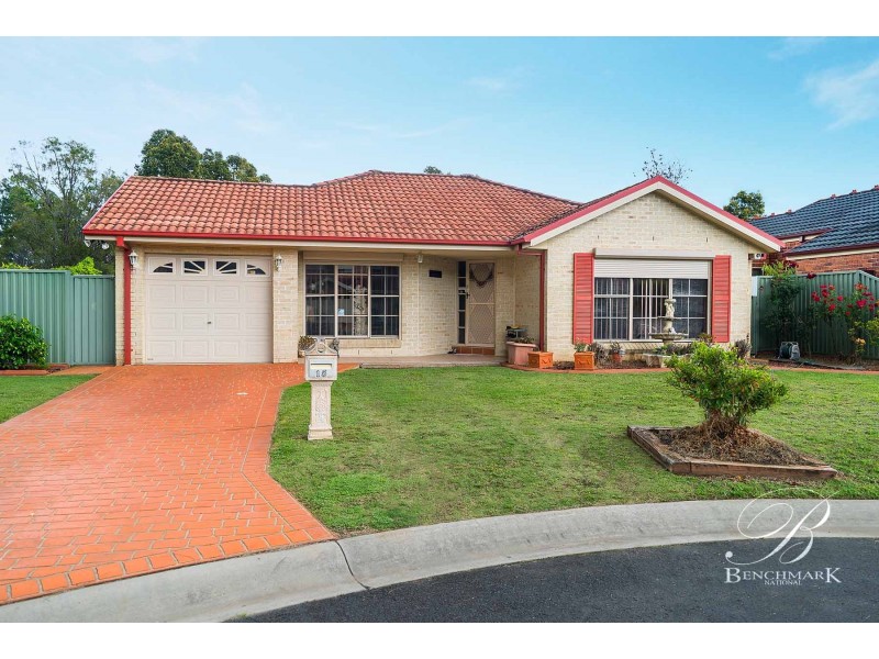 15 Kaputar Court, Wattle Grove NSW 2173