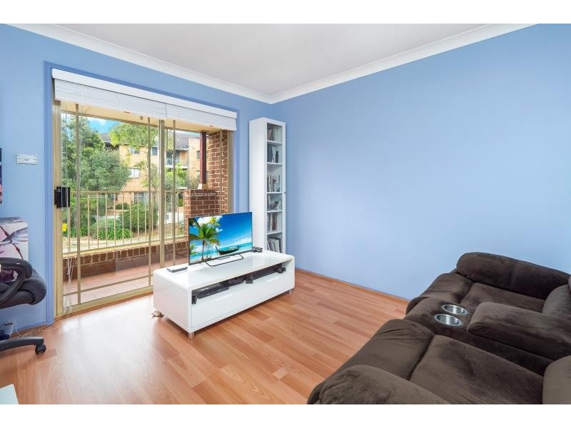 1a Mead place, Chipping Norton NSW 2170