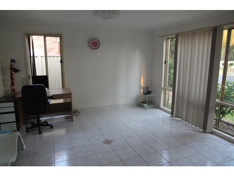 27 Mariala Court, Holsworthy NSW 2173