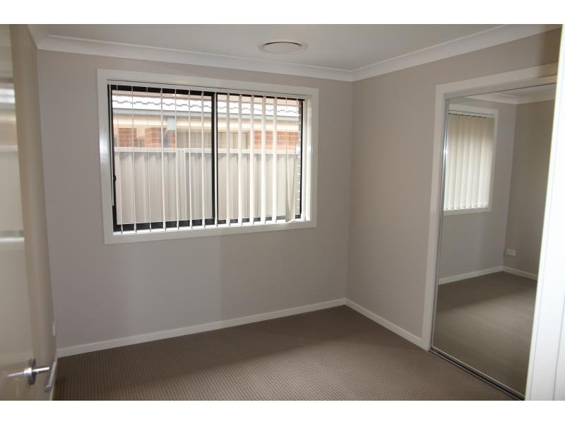 33 Corrimal Street, Prestons NSW 2170