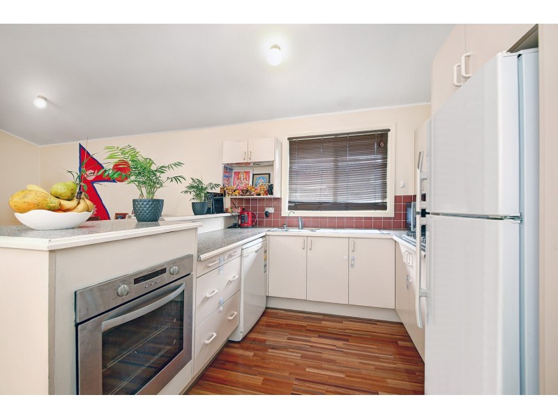 43 Wombeyan Court, Wattle Grove NSW 2173