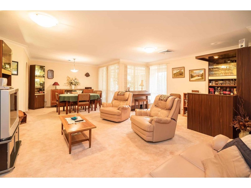 Wattle Grove NSW 2173