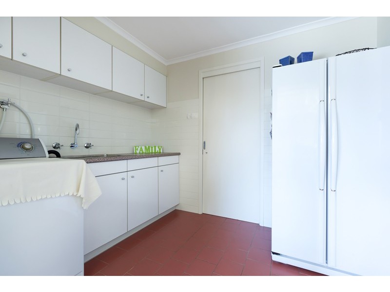 Wattle Grove NSW 2173