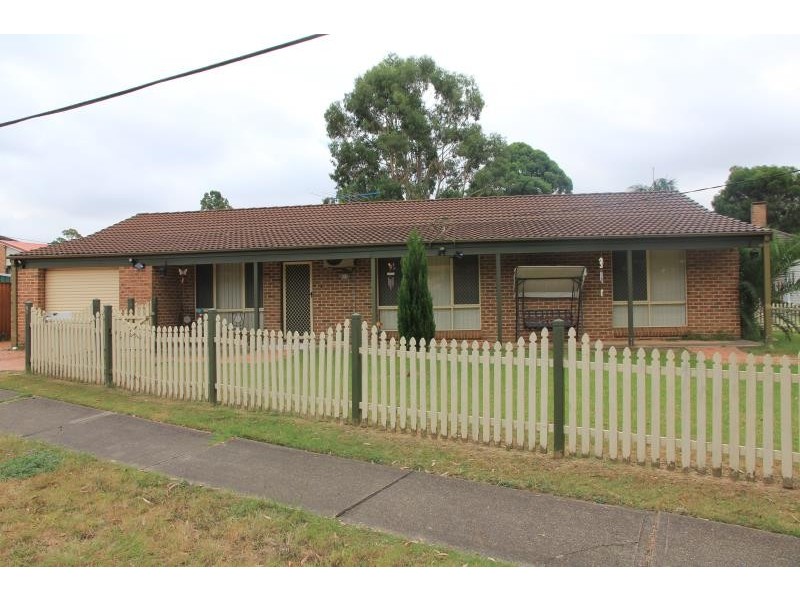 21 Sabre Crescent, Holsworthy NSW 2173