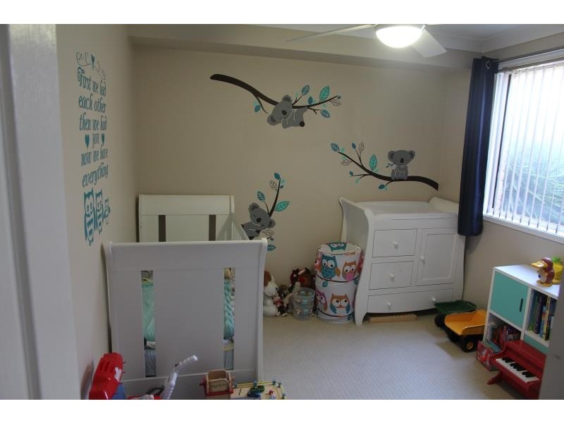 14 torrens court, Wattle Grove NSW 2173