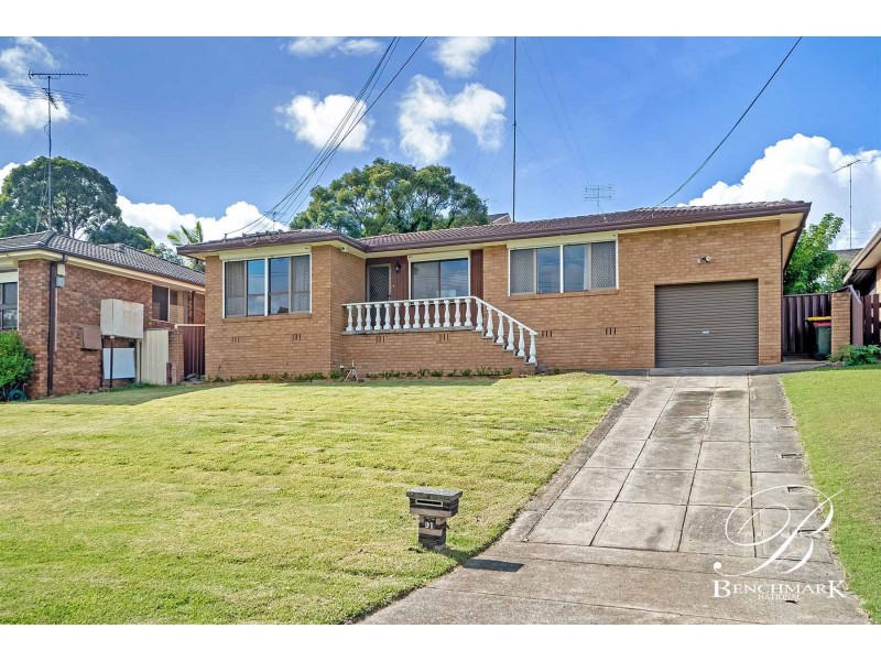 91 Renton Avenue, Moorebank NSW 2170