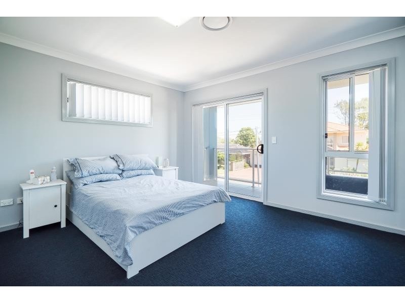 15A TEMPLETON CRES, Moorebank NSW 2170