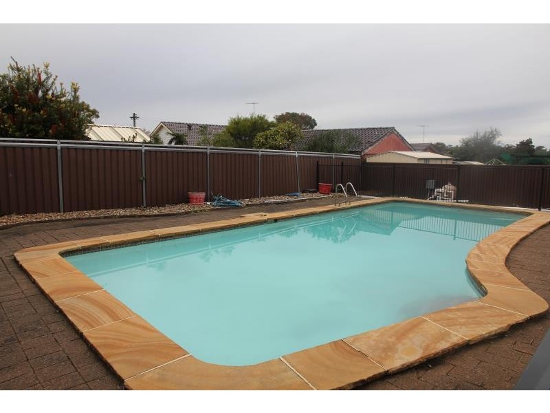 4 Paine Avenue, Moorebank NSW 2170