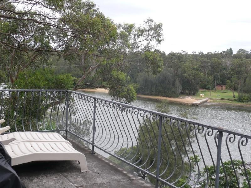 Sandy Point NSW 2172