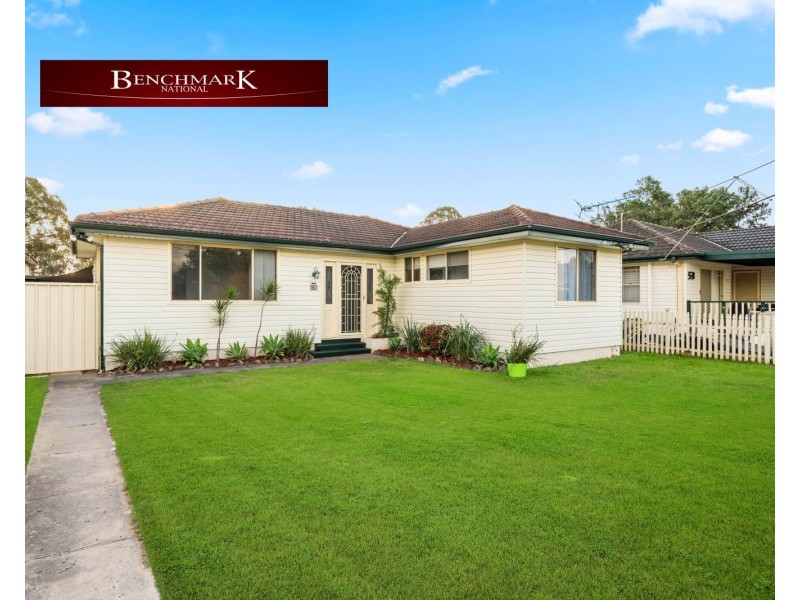 55 Bardia Parade, Holsworthy NSW 2173