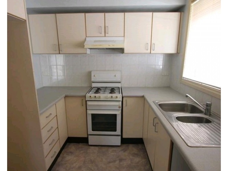 19B Wellwood Avenue, Moorebank NSW 2170