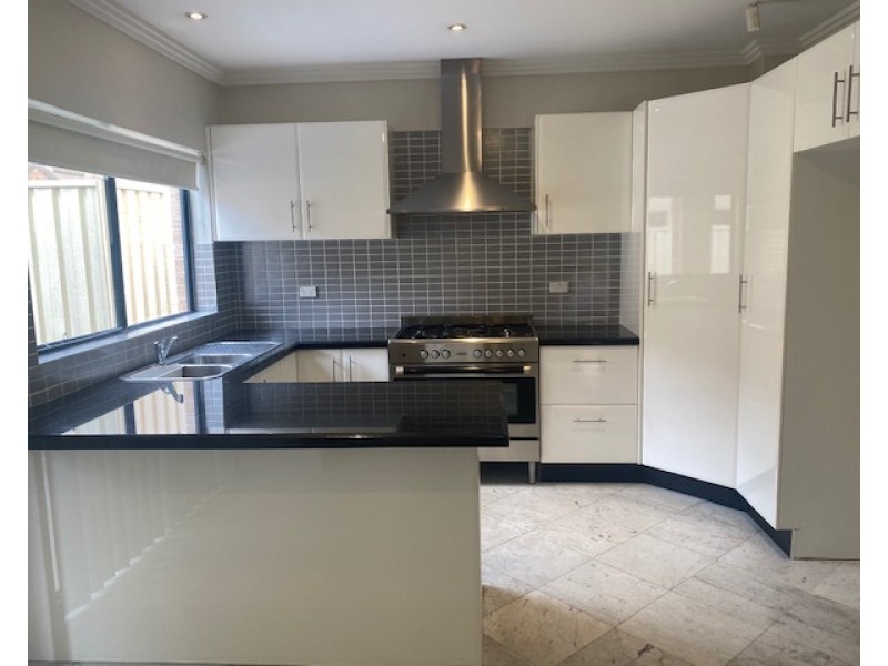 2/19-23 Central Avenue, Chipping Norton NSW 2170