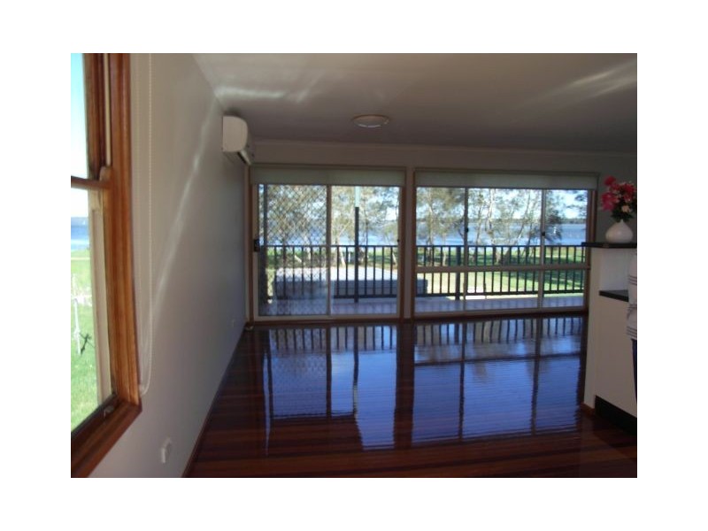 7 Kallaroo, San Remo NSW 2262