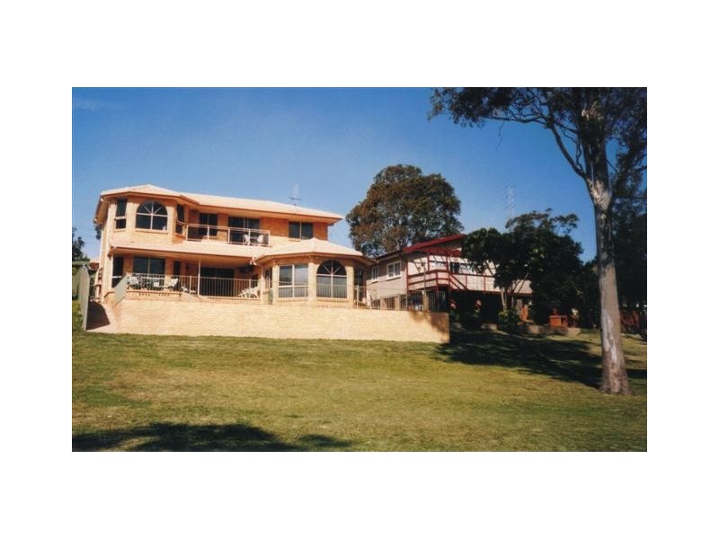 Mannering Park NSW 2259