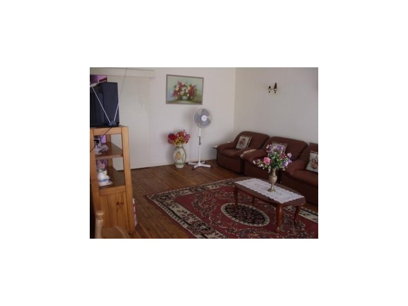 82 Sutherland Street, St Peters NSW 2044