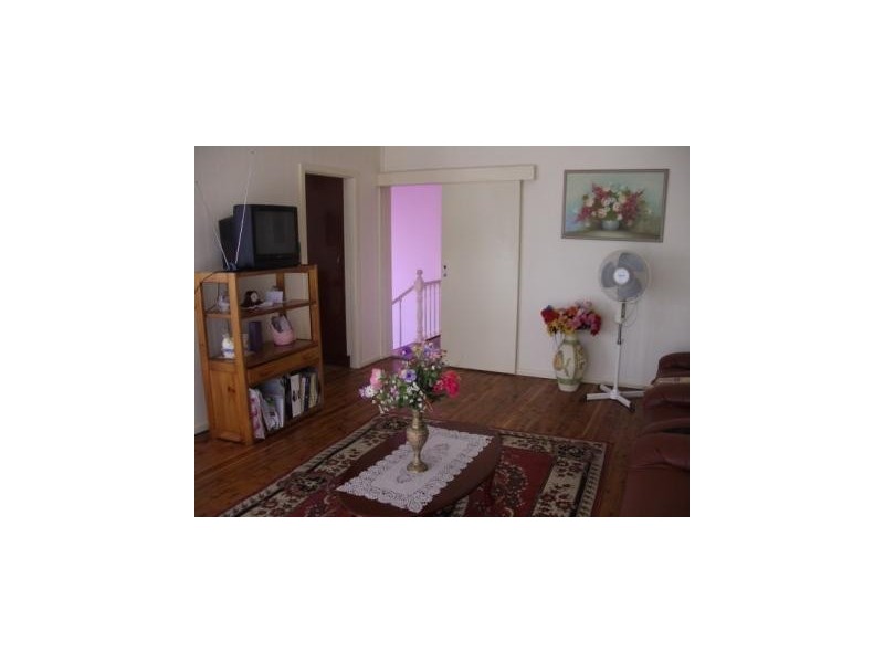 82 Sutherland Street, St Peters NSW 2044