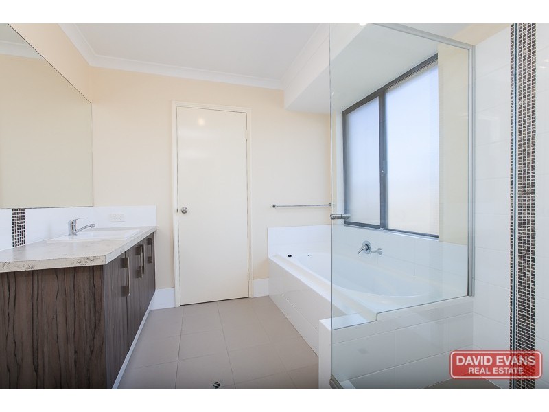 15 Mooreland Road, Baldivis WA 6171