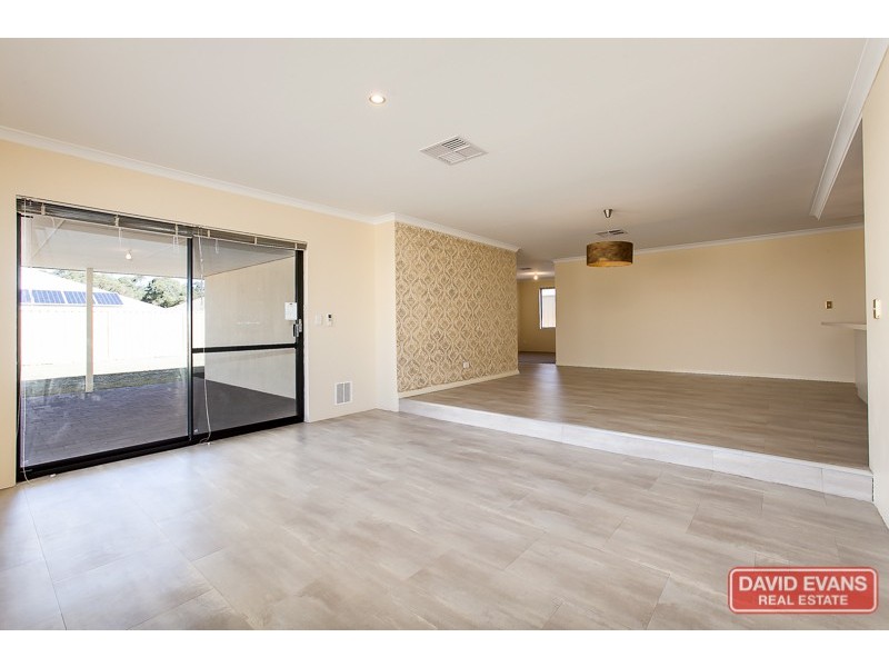 15 Mooreland Road, Baldivis WA 6171