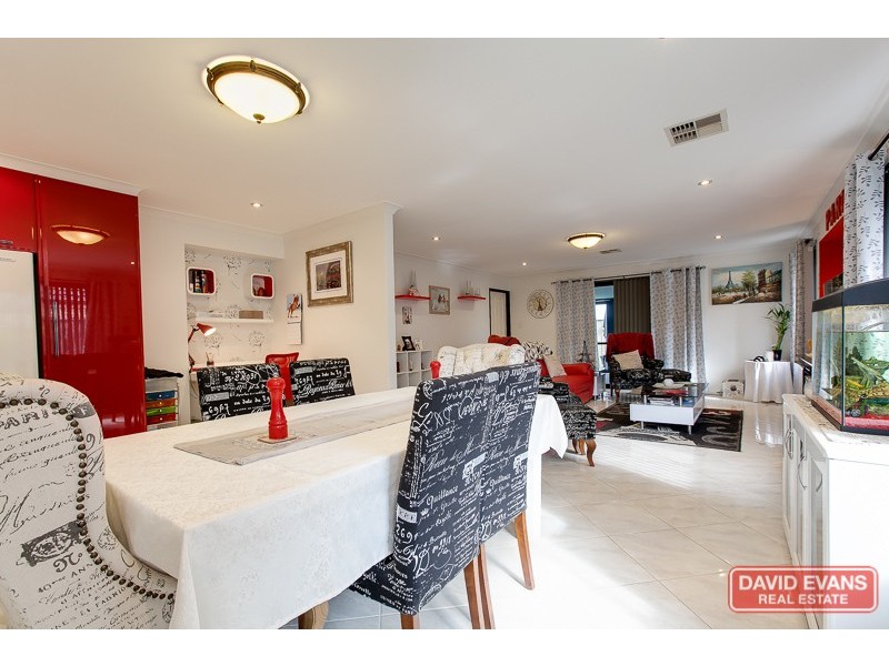 13 Eaton Way, Baldivis WA 6171