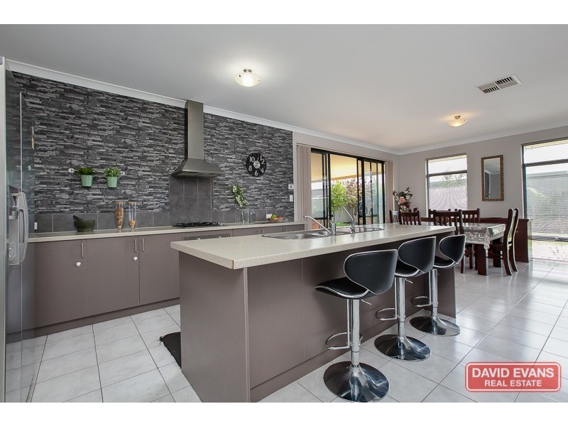 2 Nundle Road, Baldivis WA 6171