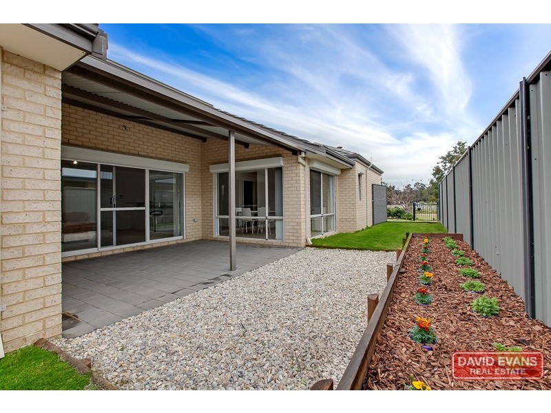 73 Colreavy Ramble, Baldivis WA 6171