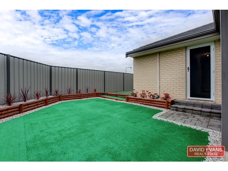 73 Colreavy Ramble, Baldivis WA 6171