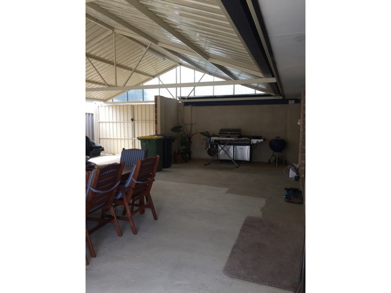 9 Sunderland Close, Greenfields WA 6210