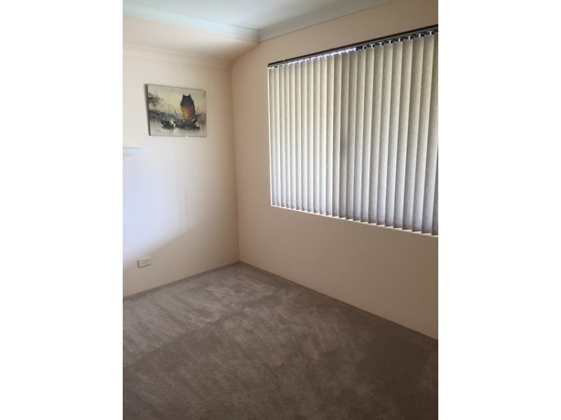 9 Sunderland Close, Greenfields WA 6210