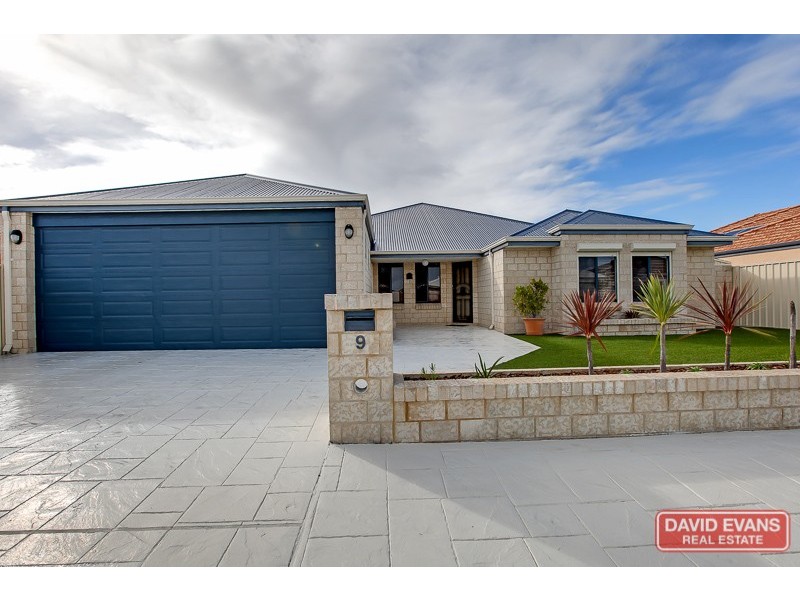 9 Stradbroke Road, Secret Harbour WA 6173