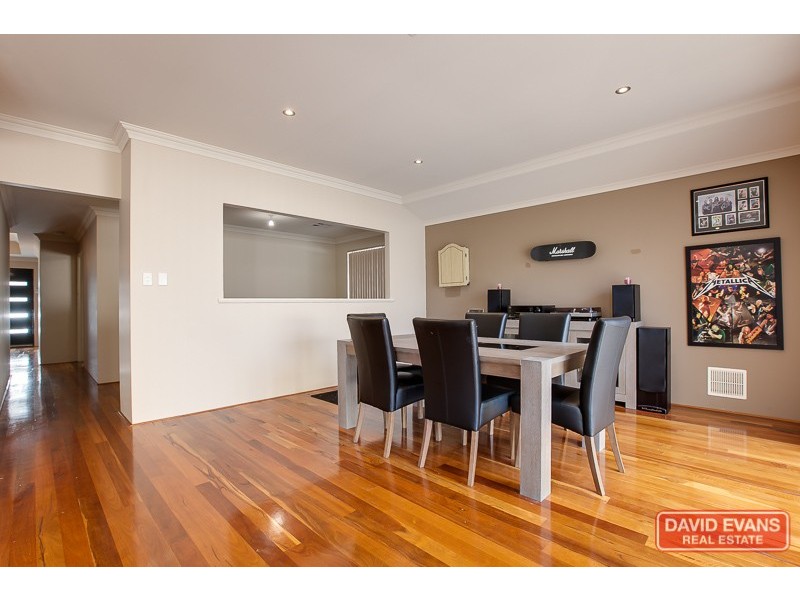 12 Merimbula Way, Secret Harbour WA 6173