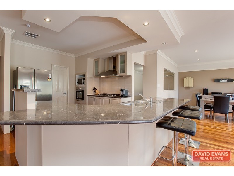 12 Merimbula Way, Secret Harbour WA 6173