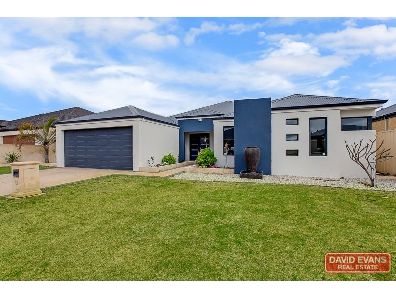 12 Merimbula Way, Secret Harbour WA 6173