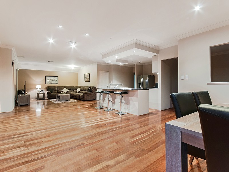 12 Merimbula Way, Secret Harbour WA 6173