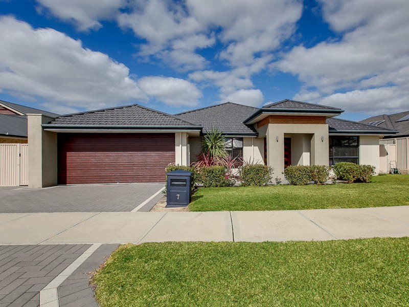 7 Rimfire Road, Baldivis WA 6171