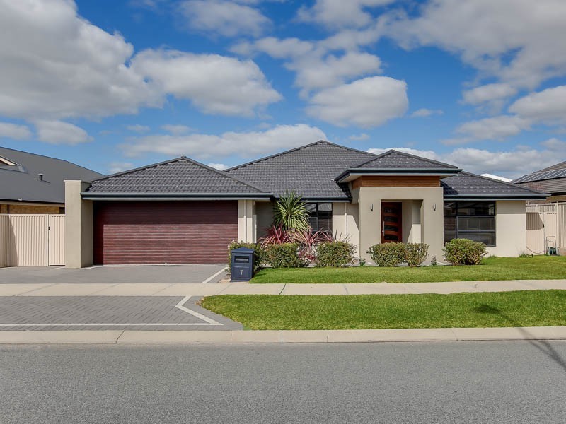 7 Rimfire Road, Baldivis WA 6171