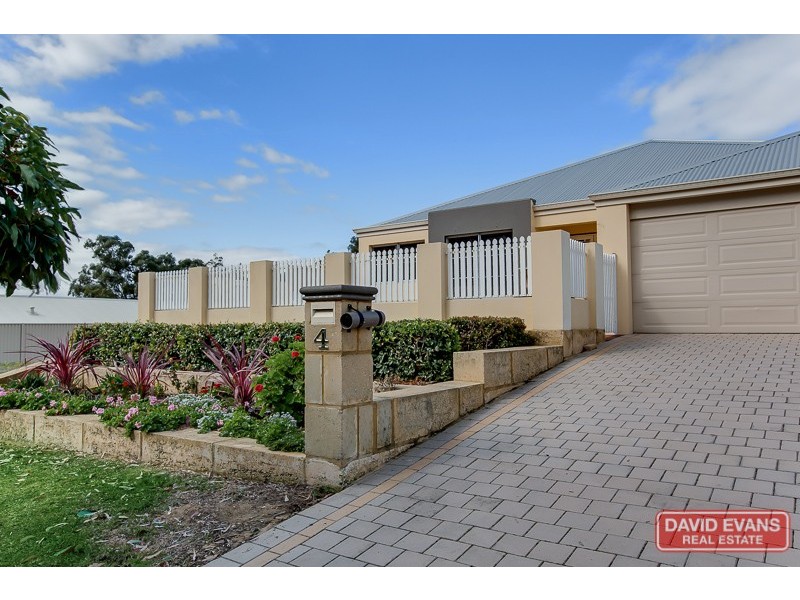 4 Anfield Court, Baldivis WA 6171