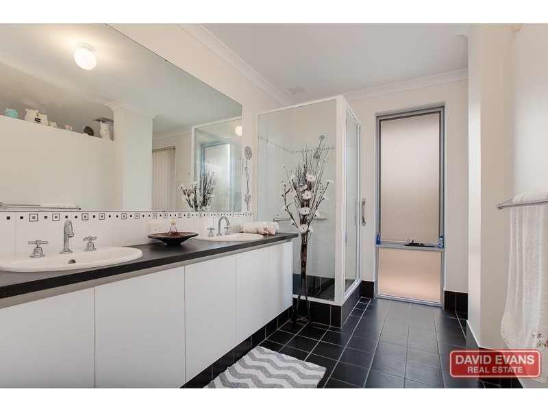 4 Anfield Court, Baldivis WA 6171