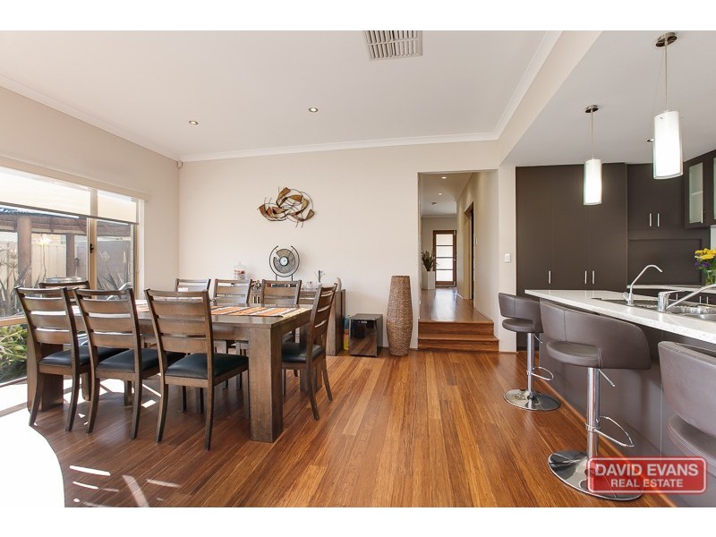 14 Frenchmans Crescent, Secret Harbour WA 6173