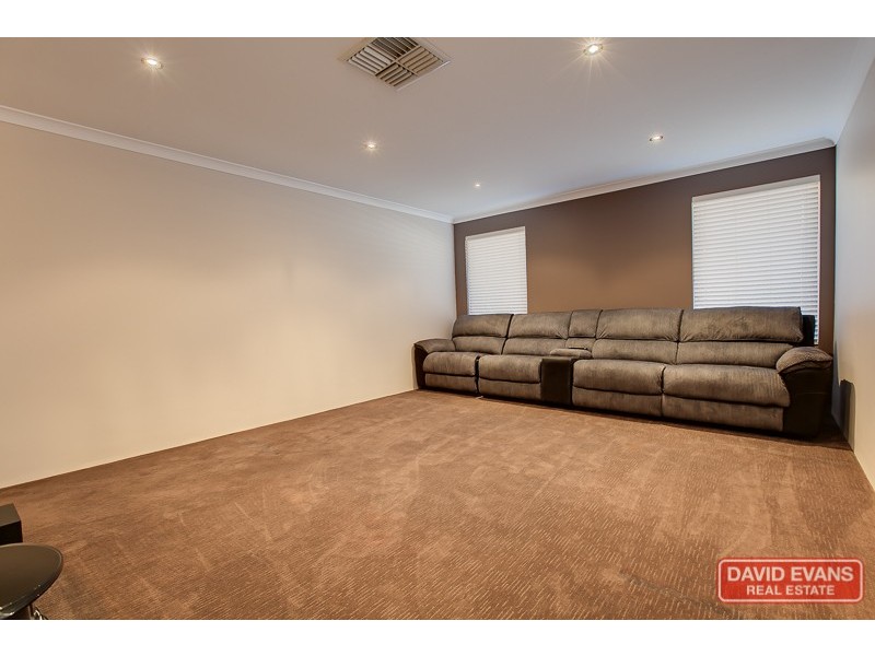 14 Frenchmans Crescent, Secret Harbour WA 6173