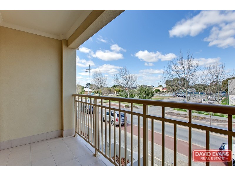 26 Emma Street, Rockingham WA 6168