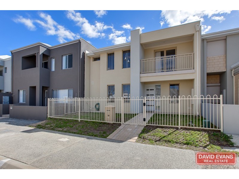 26 Emma Street, Rockingham WA 6168