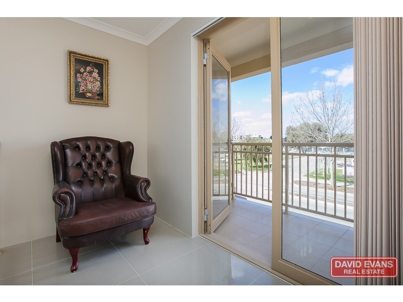 26 Emma Street, Rockingham WA 6168