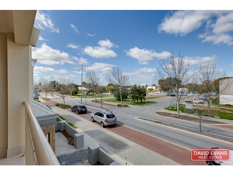 26 Emma Street, Rockingham WA 6168