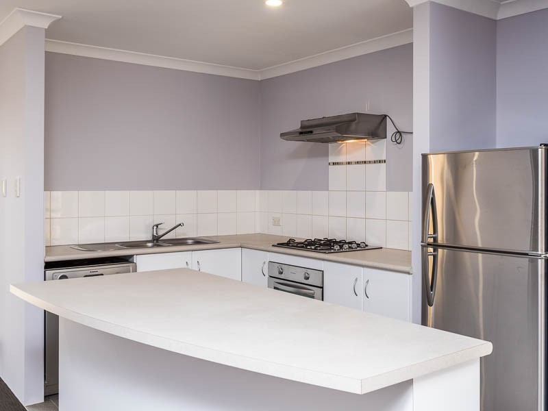 13/24 Burton Street, Cannington WA 6107