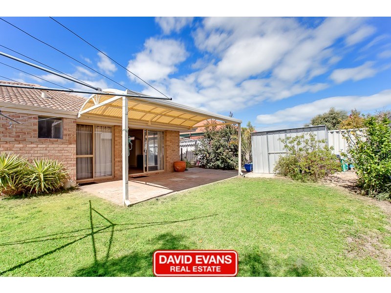 2 Zedora Loop, Port Kennedy WA 6172