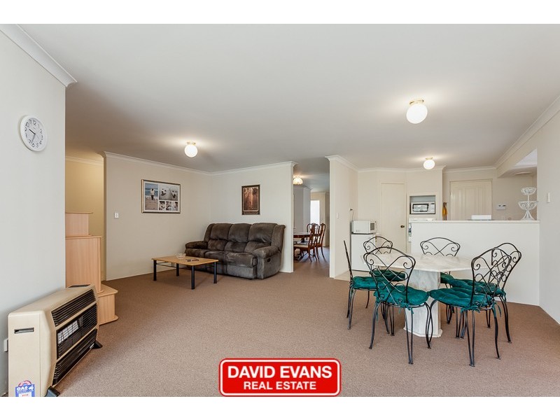 2 Zedora Loop, Port Kennedy WA 6172