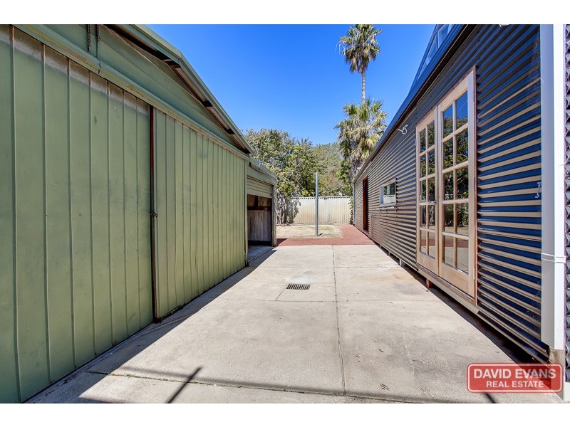 21 Fletcher Street, Rockingham WA 6168