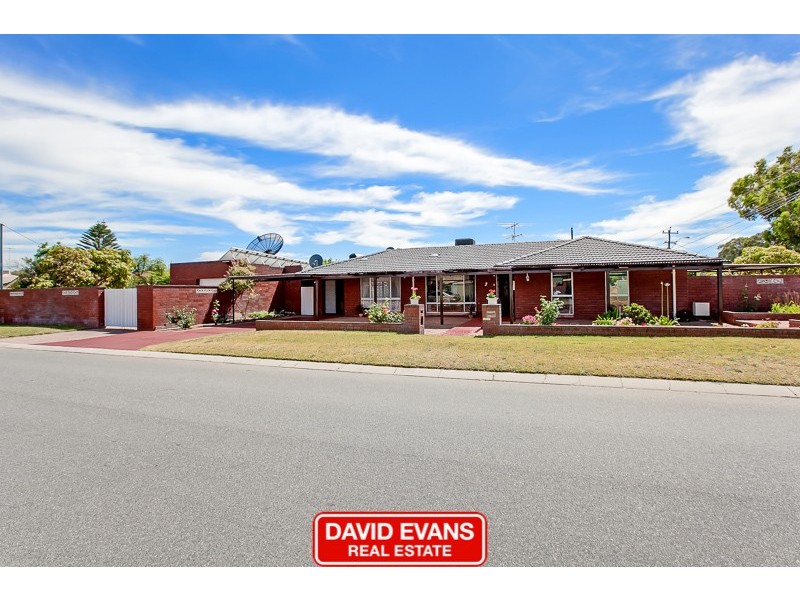2 Markaling Close, Hillman WA 6168