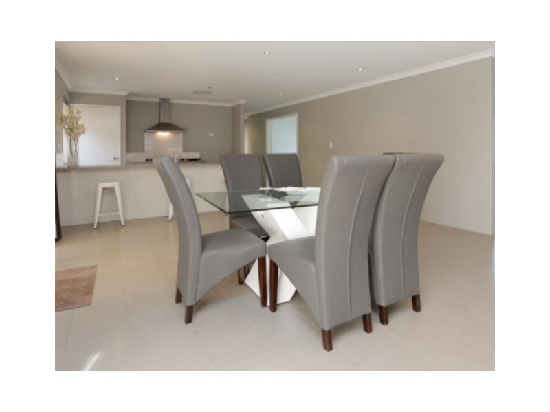 35 Blaxland Terrace, Baldivis WA 6171